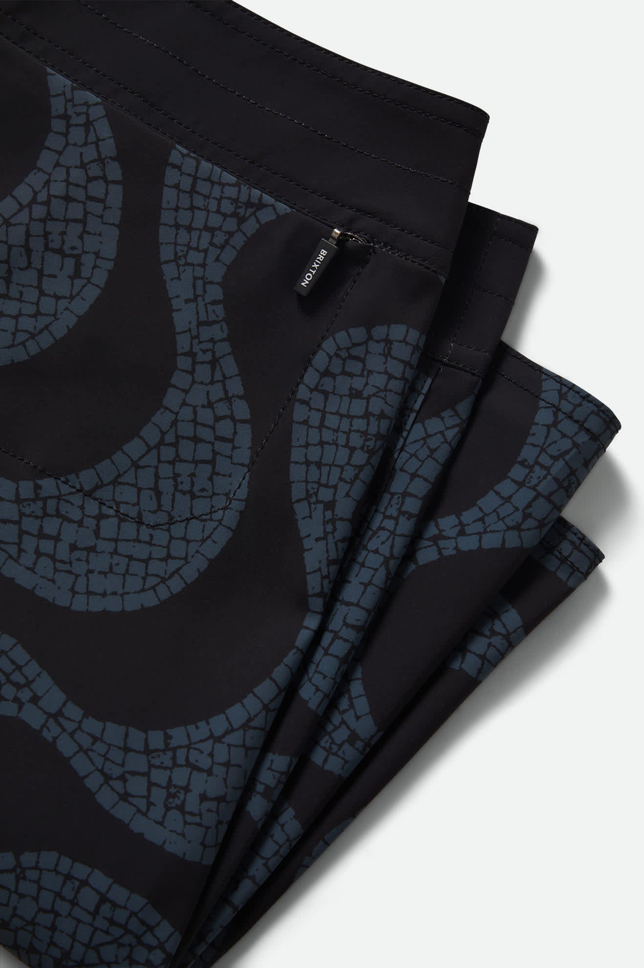Blitz Boardshort 19 - Black/Future Grey Warped Tile - Image 10