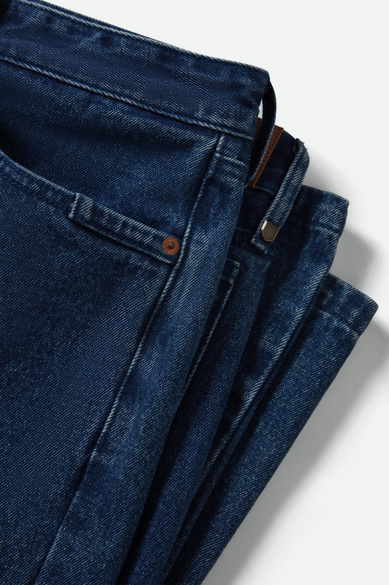 Builders 5-Pocket Pant - Medium Wash Denim - Image 9